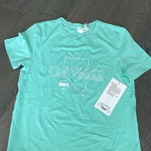 NWT Lululemon Love Crew Short sleeve Shirt